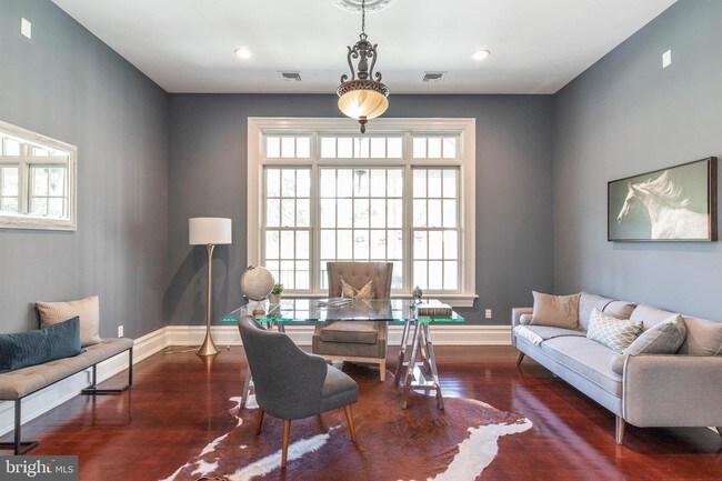 Building Photo - 2115 Pony Trail Dr