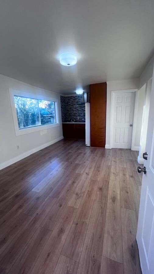 Building Photo - 6559 Simson St