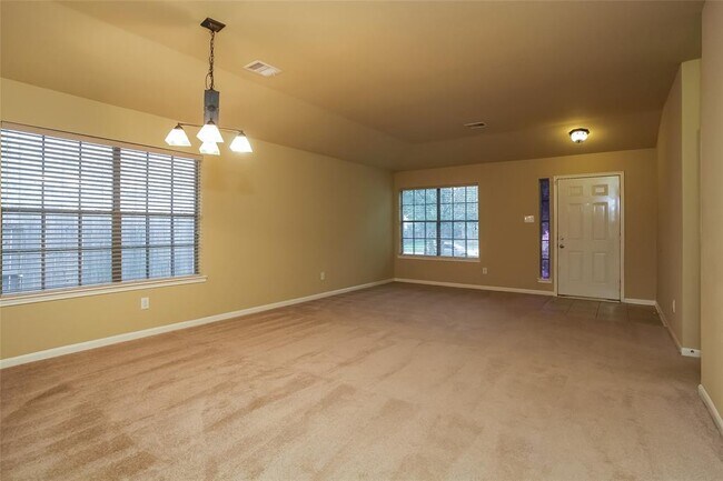 Building Photo - 2907 Crestbrook Bend Ln