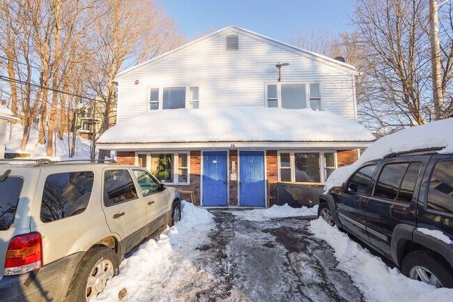 Building Photo - 26 Old West Brookfield Rd