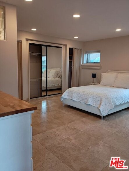 Building Photo - 34077 Pacific Coast Hwy