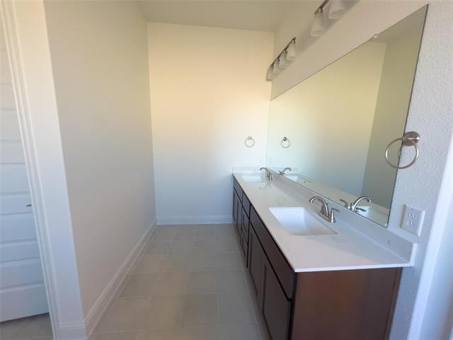 Building Photo - 3228 Willena Rd