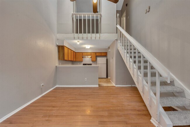 Building Photo - 6345 Cattails Ln