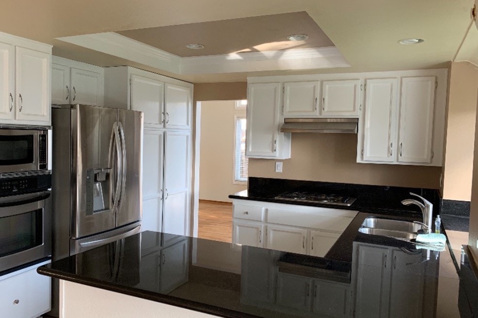 Kitchen - 8179 Rimridge Ln