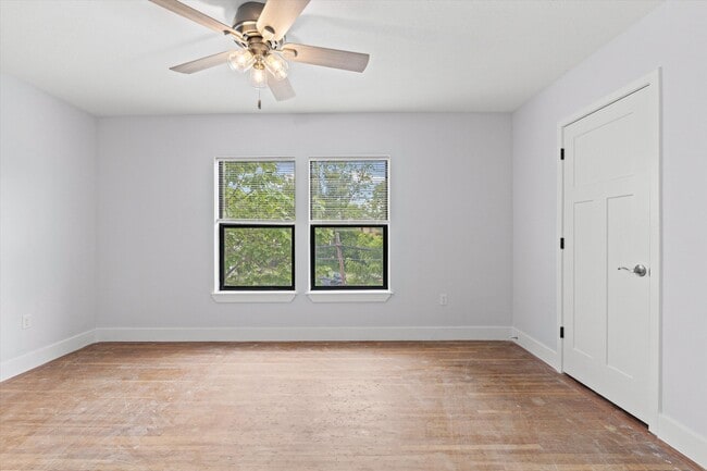 Building Photo - 403 N 9th St