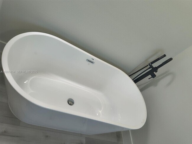 Building Photo - 16745 SW 29th Terrace Rd