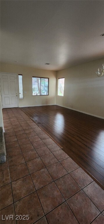 Building Photo - 744 Descartes Ave