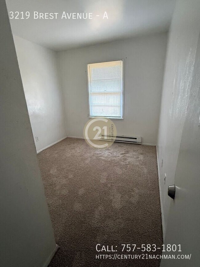 Building Photo - 3219 Brest Ave