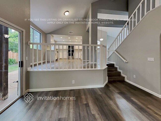 Building Photo - 148 Suncrest Way