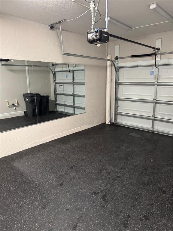 Building Photo - 10965 Quickwater Ct