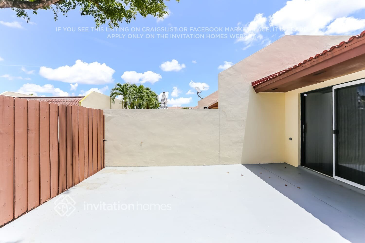 Building Photo - 6419 NW 192nd Terrace