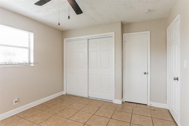 Building Photo - 3391 NW 42nd St