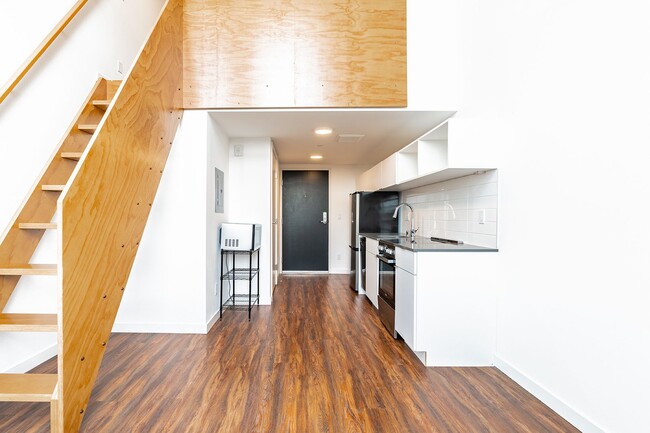 Interior Photo - Thomas Street Lofts