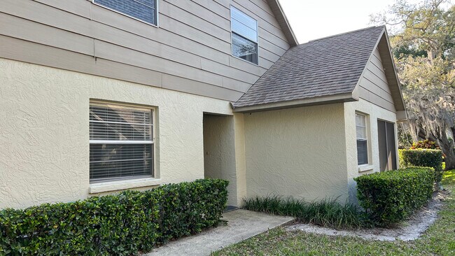 Building Photo - 2870 Rampart Cir