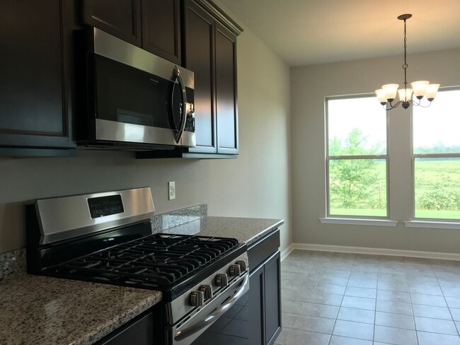 Building Photo - Close to Barksdale Air Force Base...