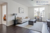 Building Photo - 650 E Capitol Ave