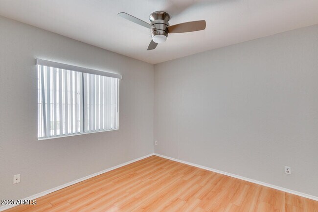 Building Photo - 5520 S Crows Nest Rd