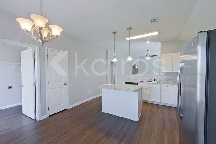 Building Photo - 107 Dawson's Ml Dr