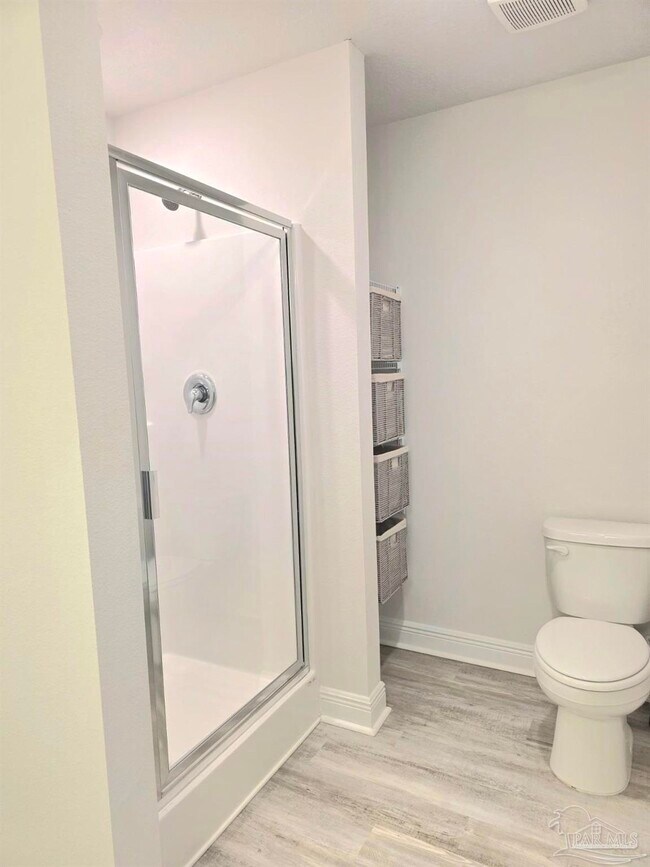 Building Photo - 710 Giese Ln