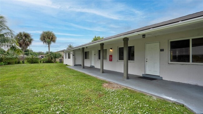 Building Photo - 4658 Myla Ln