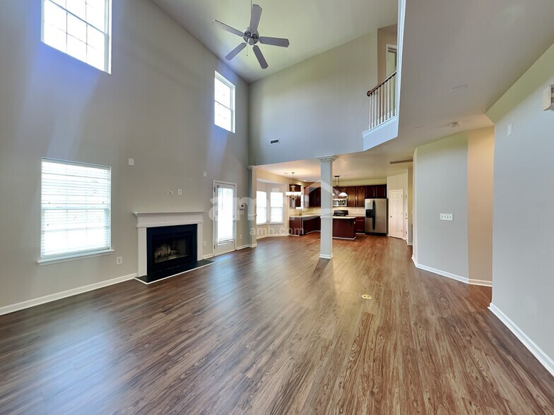 Building Photo - 5716 Parkstone Drive