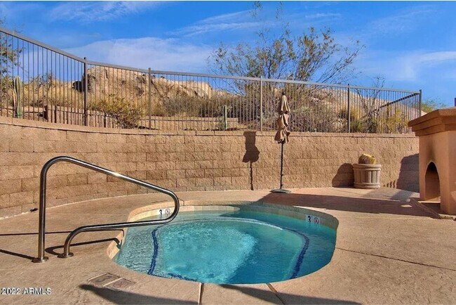 Building Photo - 10260 E White Feather Ln
