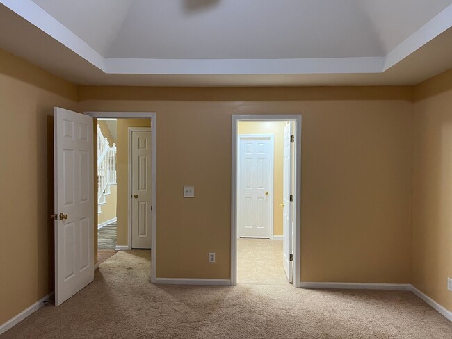 Building Photo - Lovely North Macon Home
