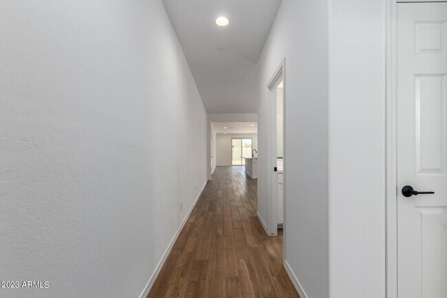 Building Photo - 17318 W Surrey Dr