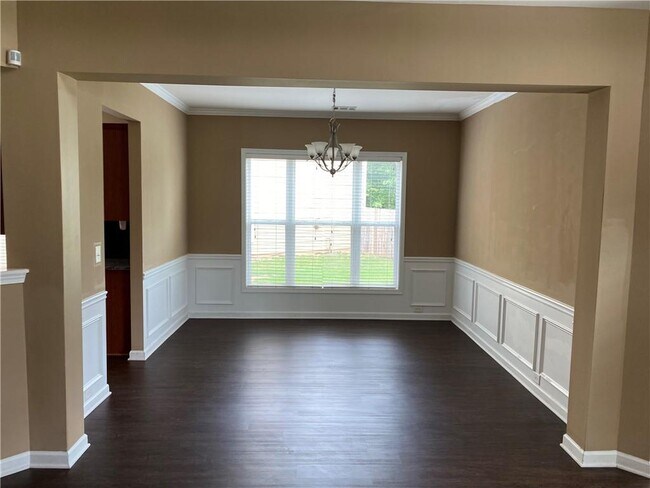 Building Photo - 5750 Carrington Pl