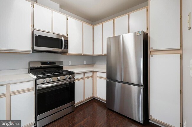 Building Photo - 101 Watkins Pond Blvd