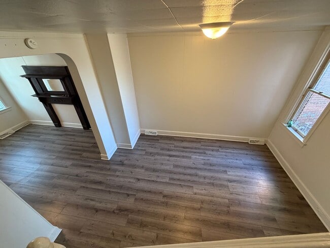 Building Photo - Three bedroom one bath home close route 30