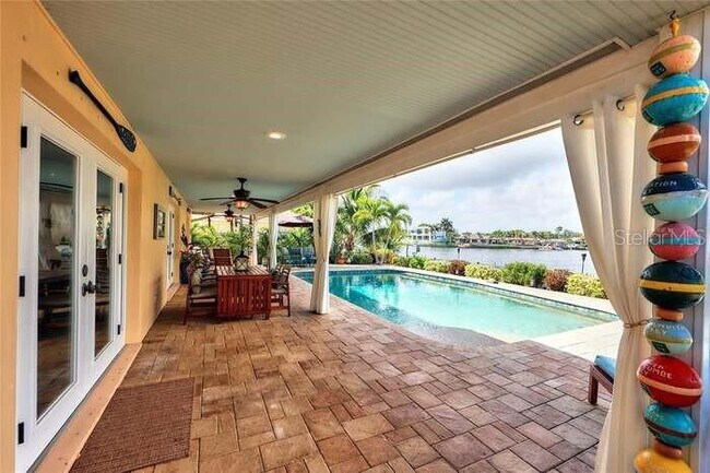 Building Photo - 4388 13th Way NE