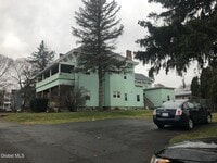 Building Photo - 600 1st St