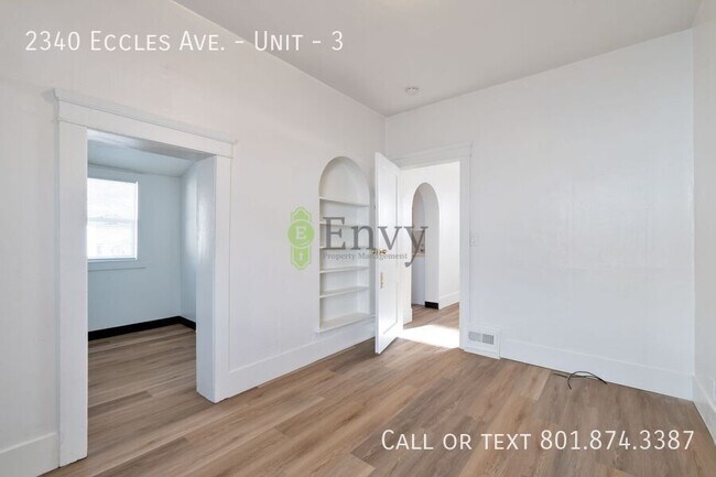Building Photo - 2340 Eccles Ave