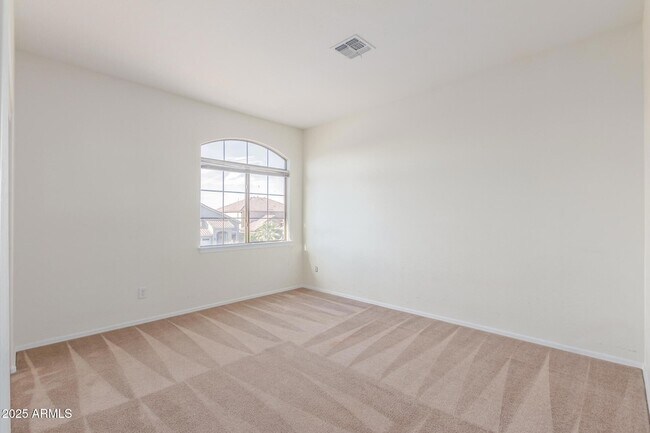 Building Photo - 7013 S 57th Ave