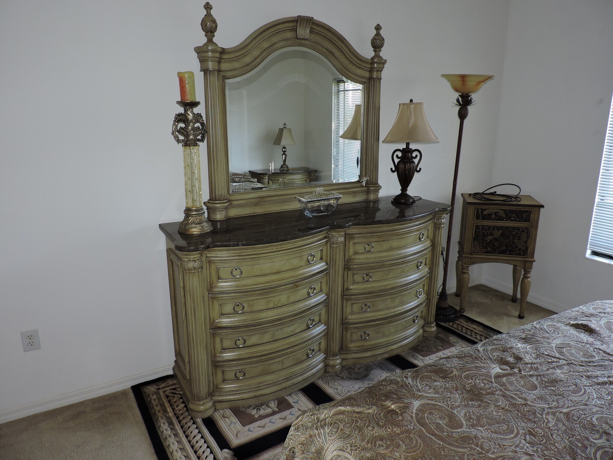 Building Photo - 2810 Grande Pky