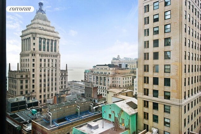 Building Photo - 40 Broad St