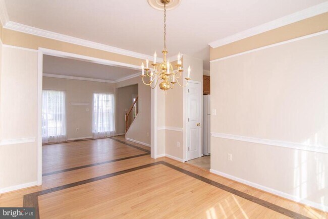 Building Photo - 3018 Desert Palm Ct