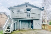 Building Photo - 475 Houser Way S