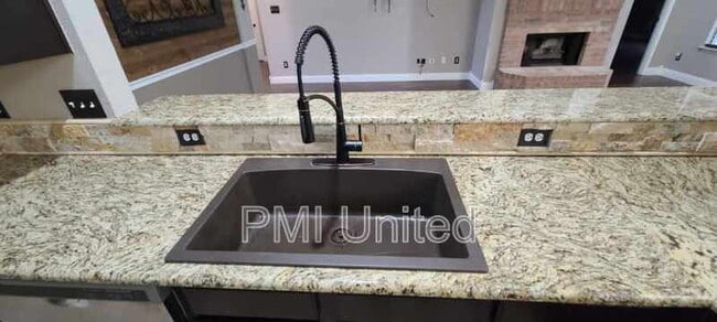 Building Photo - 3109 Blake St