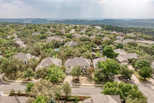 Building Photo - 8105 Endeavor Cir