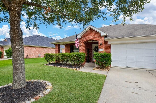 Primary Photo - 24314 Leachwood Dr