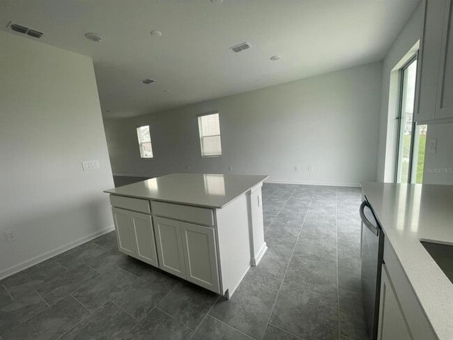 Building Photo - 2780 Pierr St