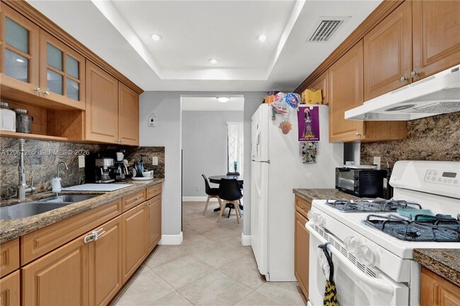Building Photo - 11490 SW 109th Rd