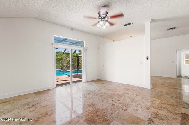 Building Photo - 2471 Coachman Lakes Dr