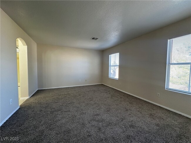 Building Photo - 9900 Calabasas Ave