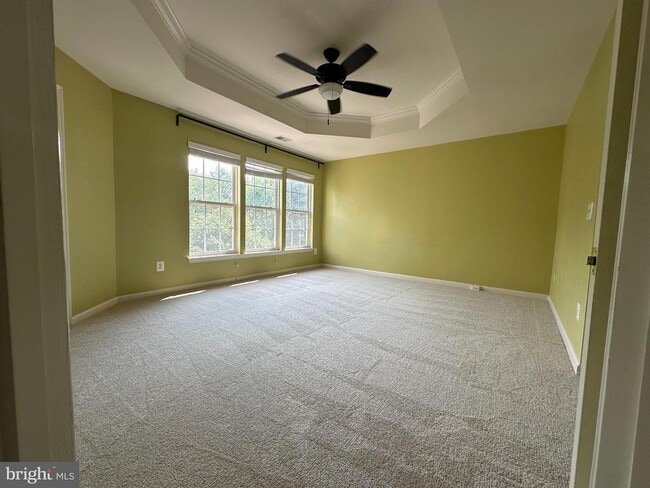 Building Photo - 43395 Allisons Ridge Terrace