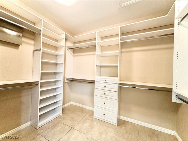 Building Photo - 9136 Worsley Park Pl