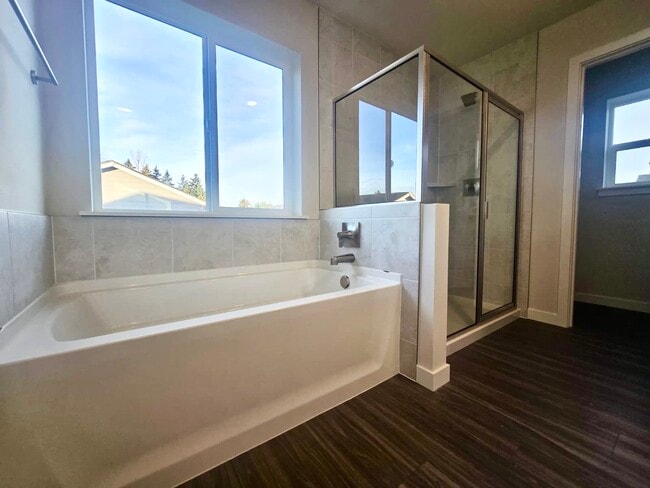 Building Photo - 8723 126th St Ct E