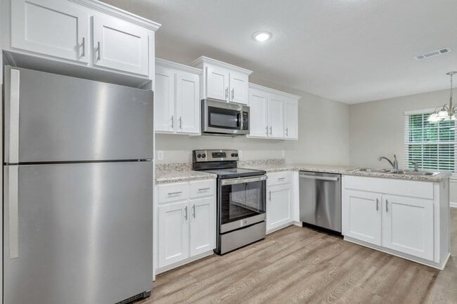 Building Photo - Available for Rent